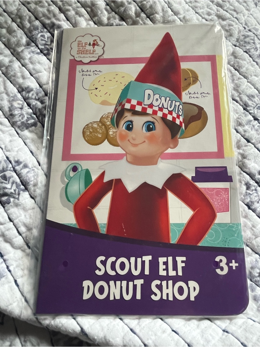 Elf on the shelf pop up donut shop